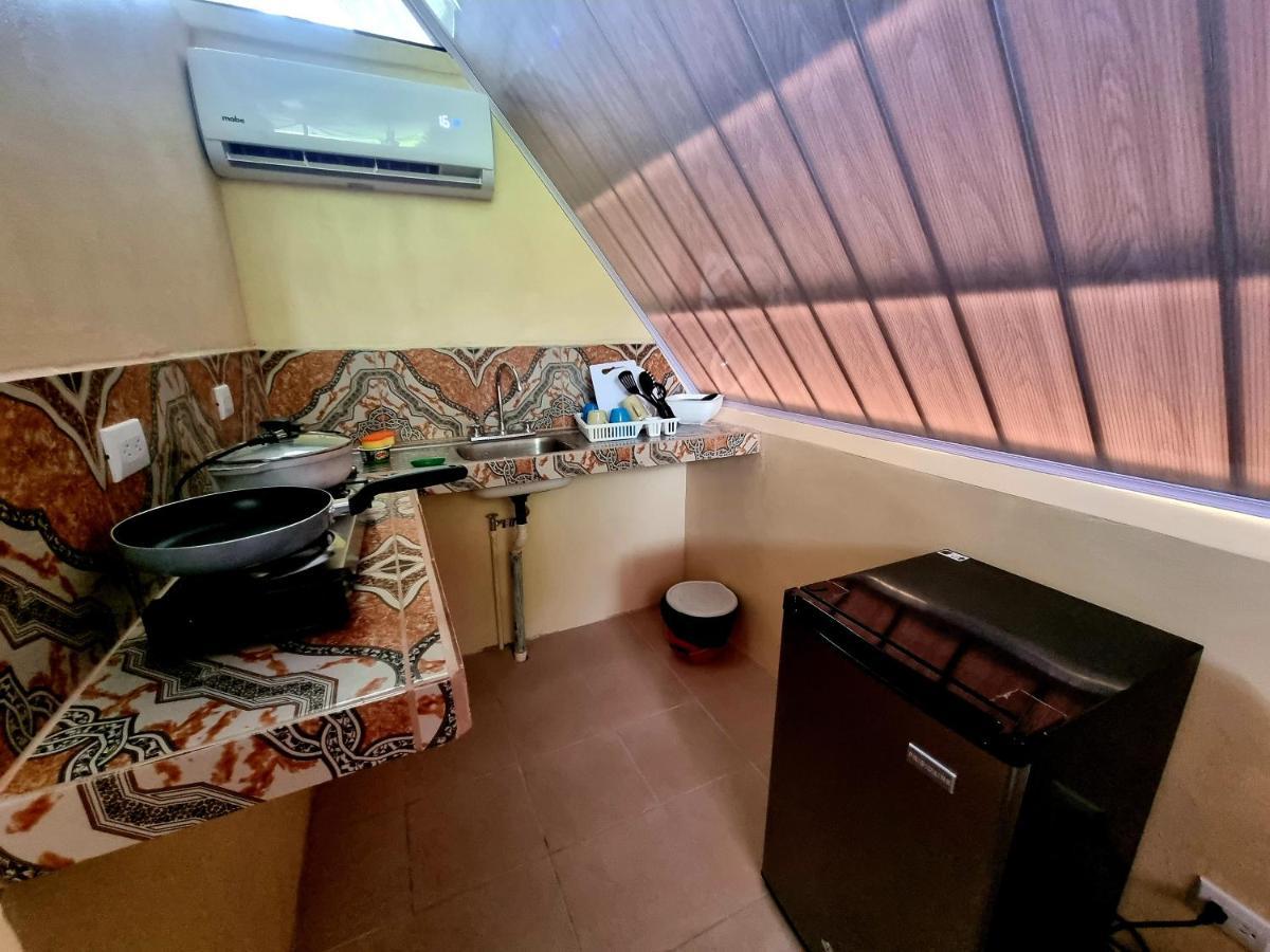 Ballena Oasis Homes & Glamping Uvita Kültér fotó