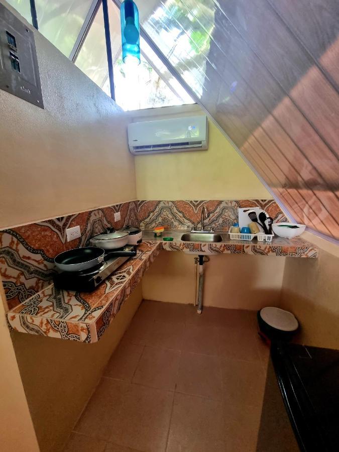 Ballena Oasis Homes & Glamping Uvita Kültér fotó