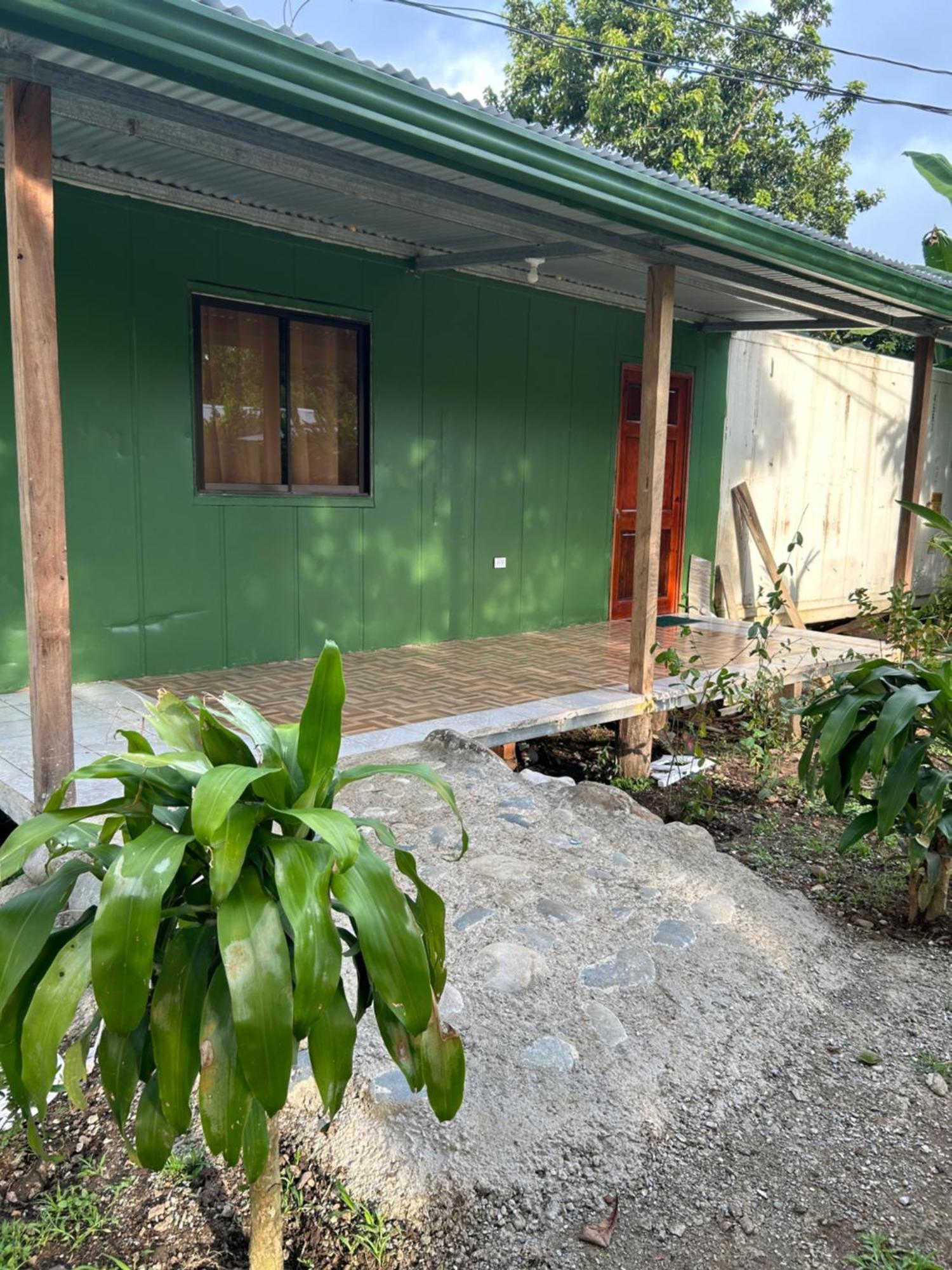 Ballena Oasis Homes & Glamping Uvita Kültér fotó