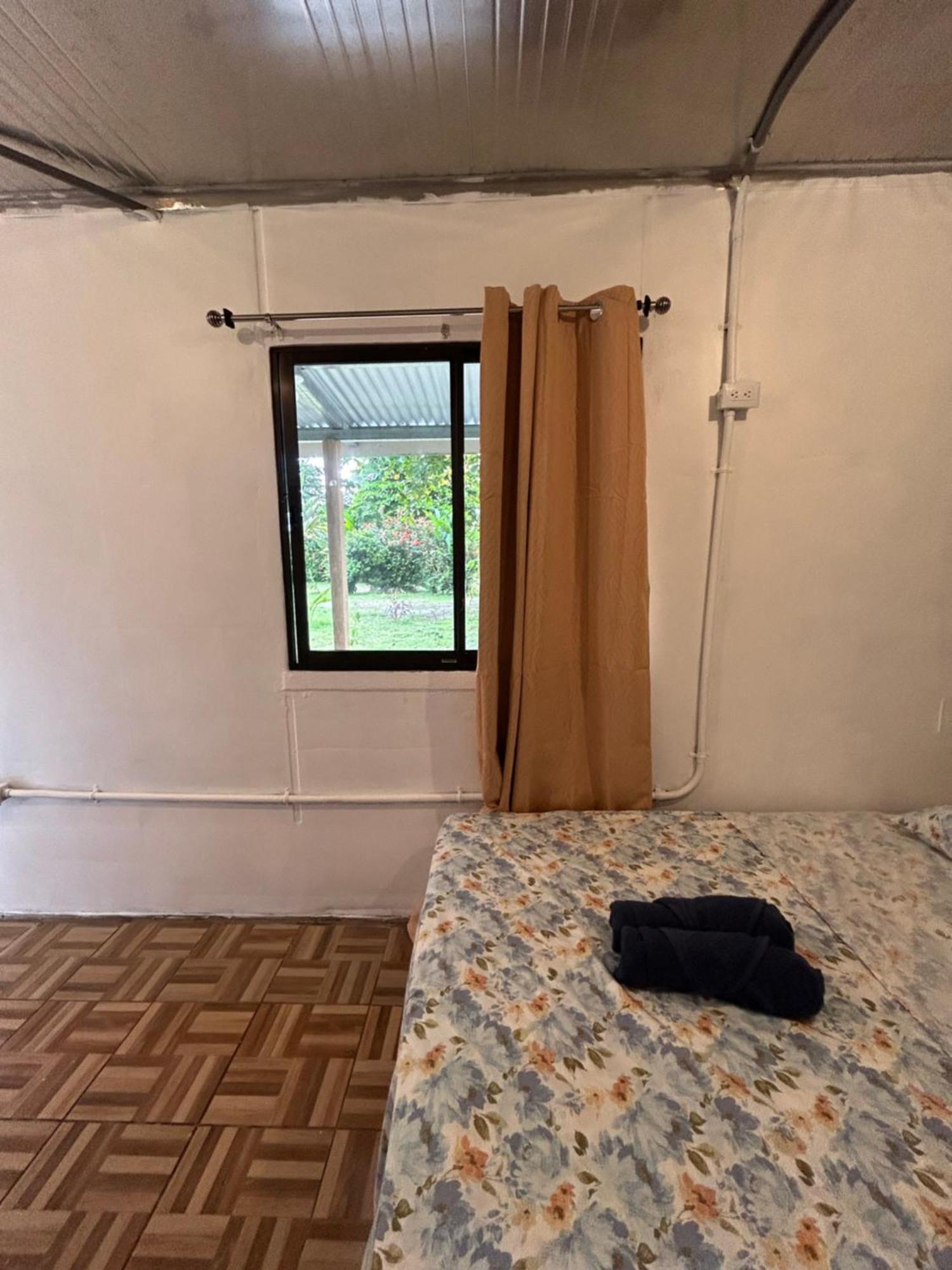 Ballena Oasis Homes & Glamping Uvita Kültér fotó
