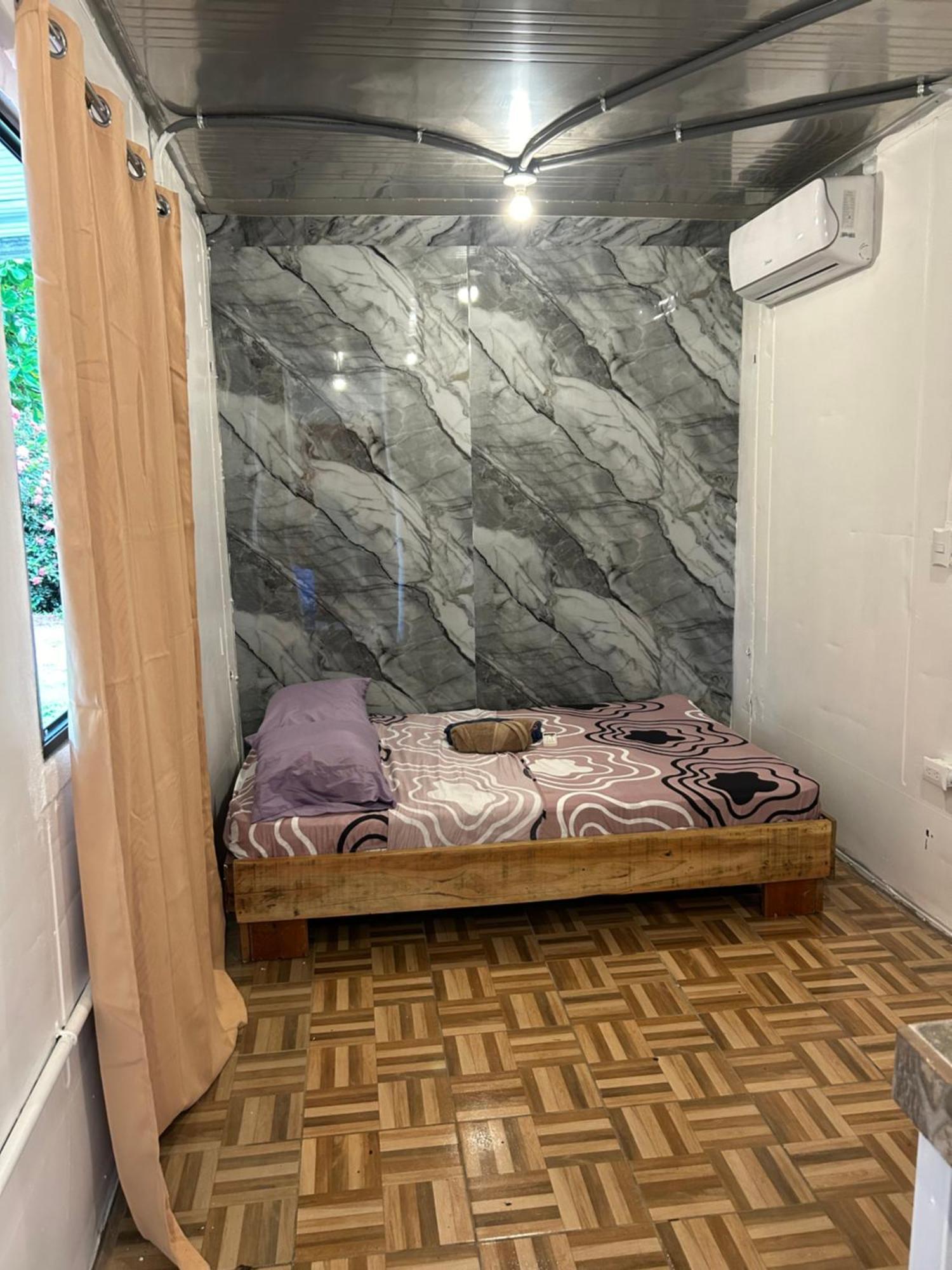 Ballena Oasis Homes & Glamping Uvita Kültér fotó