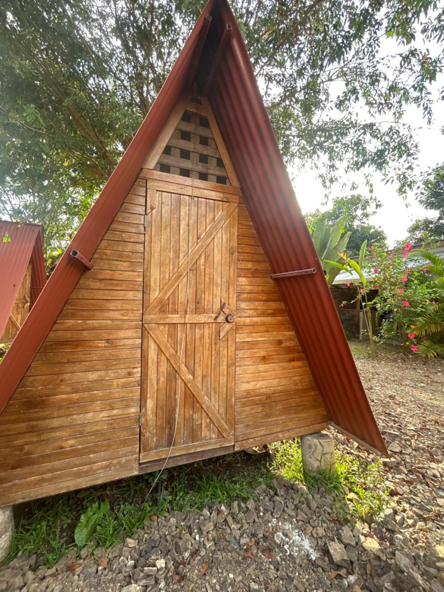 Ballena Oasis Homes & Glamping Uvita Kültér fotó